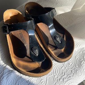 Birkenstocks black straps